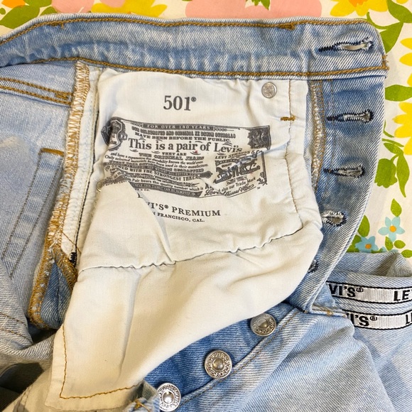 Y2K Spellout Logo Levi’s 501 Jeans Side Stripe light wash highwaisted vintage - Picture 6 of 10